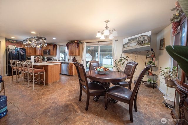 212 I Street NE, Quincy, WA 98848