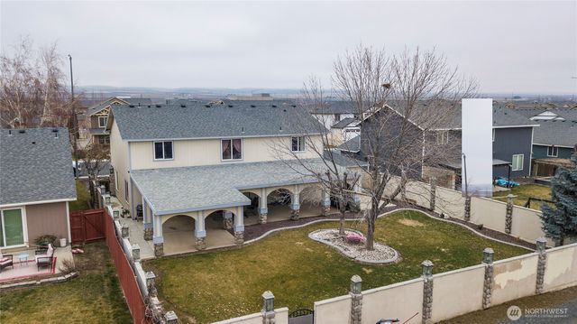 212 I Street NE, Quincy, WA 98848