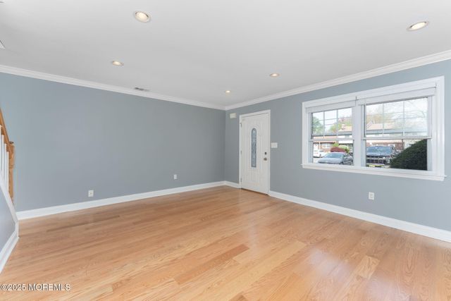 156 Greenwood Loop Road, Brick, NJ 08724