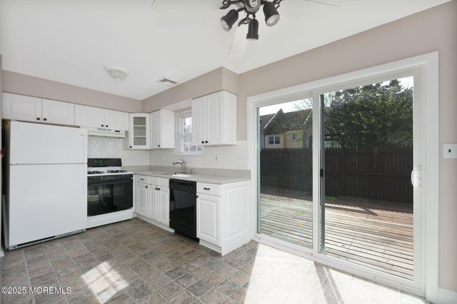 156 Greenwood Loop Road, Brick, NJ 08724