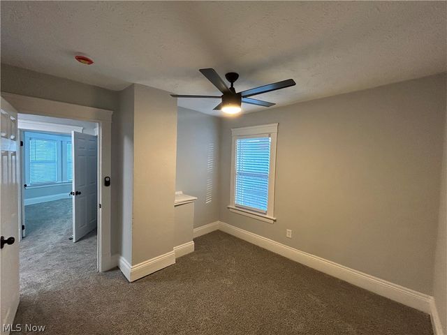 1442 E 133rd Street, East Cleveland, OH 44112