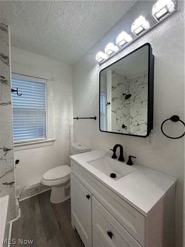 1442 E 133rd Street, East Cleveland, OH 44112