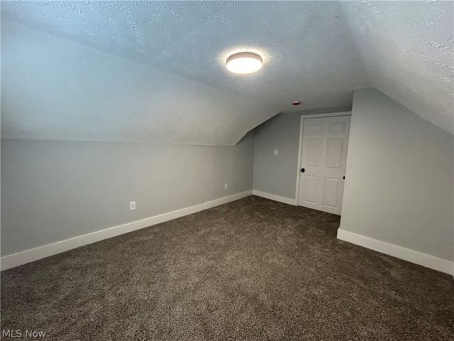 1442 E 133rd Street, East Cleveland, OH 44112