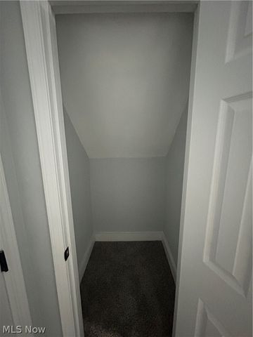 1442 E 133rd Street, East Cleveland, OH 44112