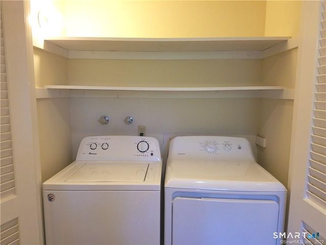 167 Heritage Village E, Southbury, CT 06488