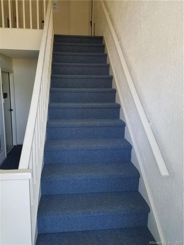 167 Heritage Village E, Southbury, CT 06488