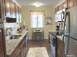 167 Heritage Village E, Southbury, CT 06488