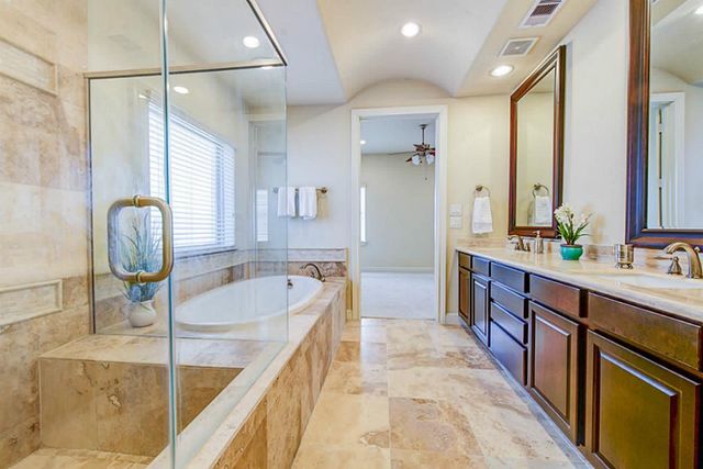 6310 Grand Boulevard, Houston, TX 77021