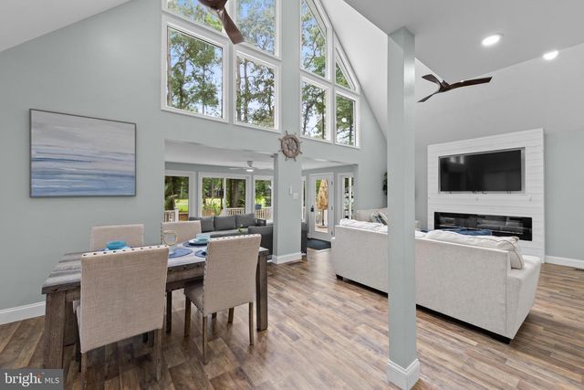 72 NEWPORT DR, Ocean Pines, MD 21811