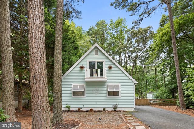 72 NEWPORT DR, Ocean Pines, MD 21811