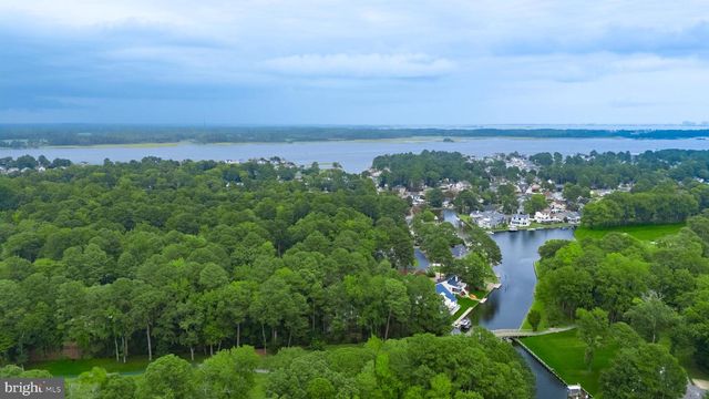 72 NEWPORT DR, Ocean Pines, MD 21811