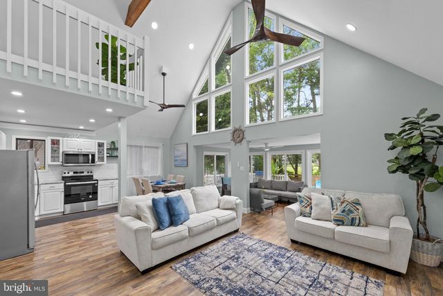 72 NEWPORT DR, Ocean Pines, MD 21811
