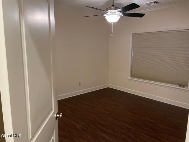 14 Lancaster Place, Ballston Spa, NY 12020