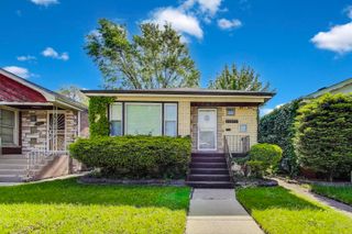 14233 S WALLACE Avenue, Riverdale, IL 60827