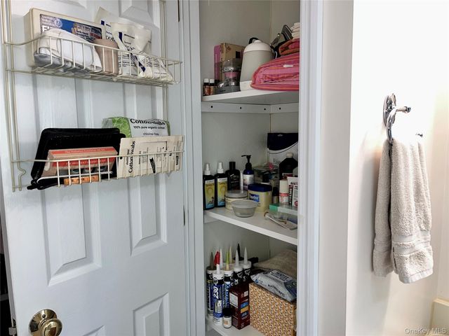 529 5th Ave, Middletown, NY 10941