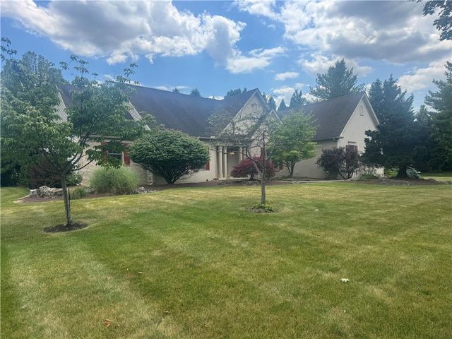 1005 Buckingham Drive, Salisbury Twp, PA 18103