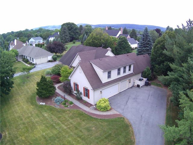 1005 Buckingham Drive, Salisbury Twp, PA 18103