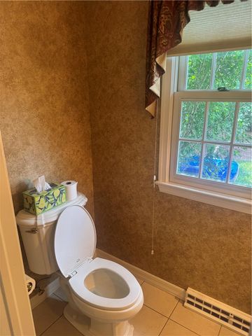 1005 Buckingham Drive, Salisbury Twp, PA 18103