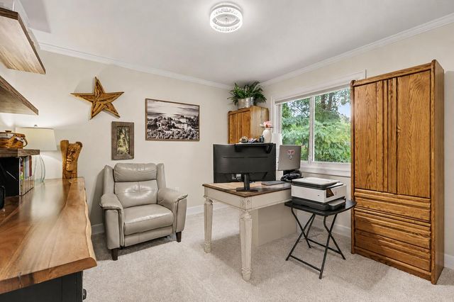 37454 Eagle Drive, Livonia City, MI 48150