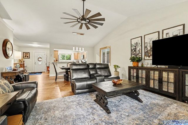 37454 Eagle Drive, Livonia City, MI 48150
