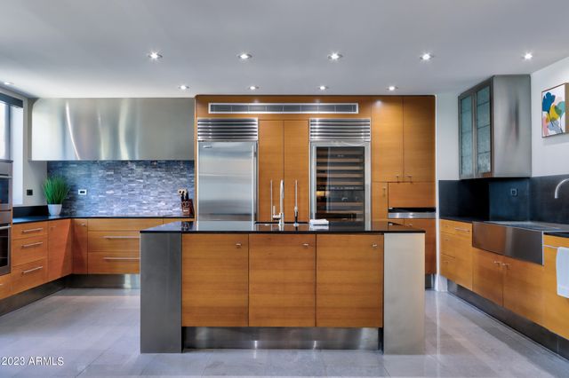 6333 N SCOTTSDALE Road 22, Scottsdale, AZ 85250