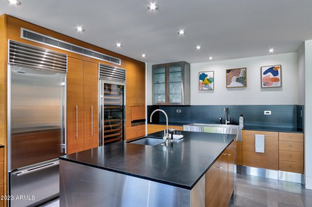 6333 N SCOTTSDALE Road 22, Scottsdale, AZ 85250