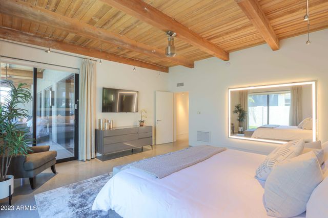 6333 N SCOTTSDALE Road 22, Scottsdale, AZ 85250