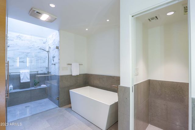 6333 N SCOTTSDALE Road 22, Scottsdale, AZ 85250