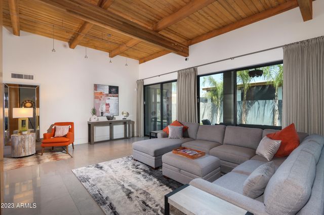 6333 N SCOTTSDALE Road 22, Scottsdale, AZ 85250