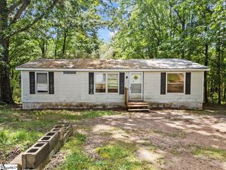 431 Highway 101, Gray Court, SC 29645