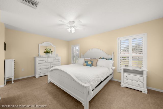 10433 High Grove Avenue, Lake Placid, FL 33852