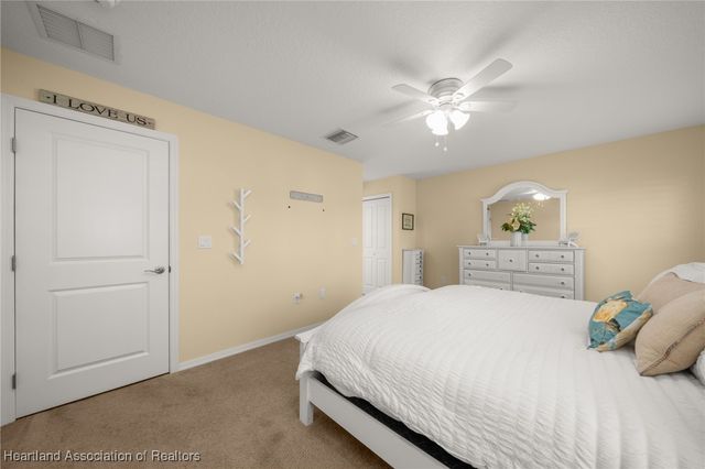 10433 High Grove Avenue, Lake Placid, FL 33852