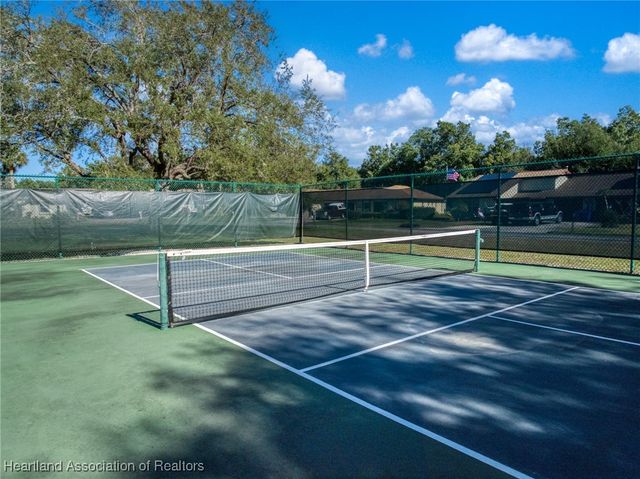 10433 High Grove Avenue, Lake Placid, FL 33852