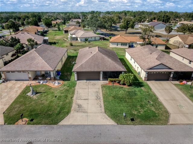 10433 High Grove Avenue, Lake Placid, FL 33852