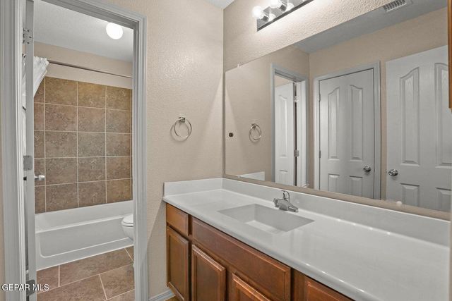 5028 SILVER RANCH Avenue, El Paso, TX 79934