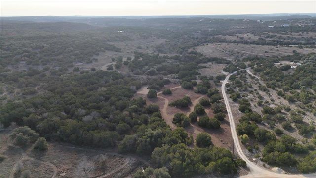 445-455 E Skyline Acres, Wimberley, TX 78676