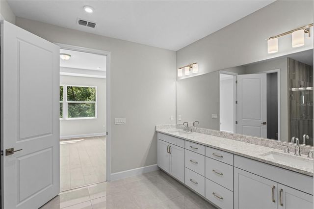 956 CLUB CRESSWIND DRIVE, Lady Lake, FL 32159