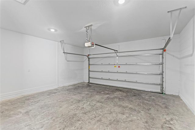 956 CLUB CRESSWIND DRIVE, Lady Lake, FL 32159