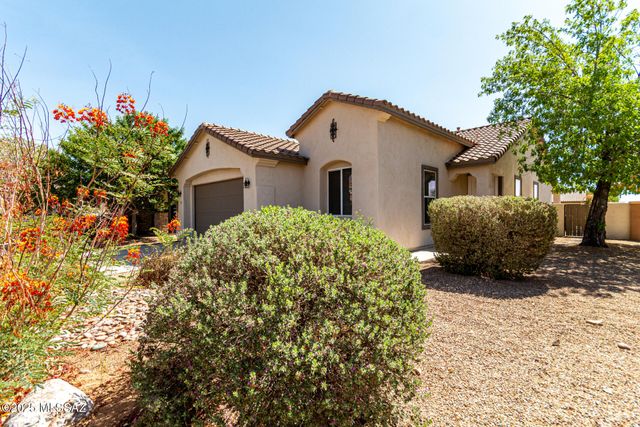 120 W Vuelta Friso, Sahuarita, AZ 85629