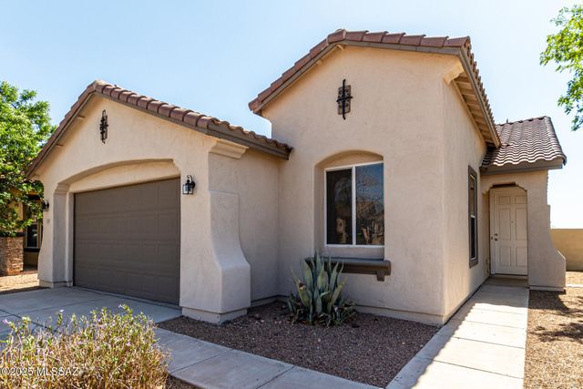 120 W Vuelta Friso, Sahuarita, AZ 85629