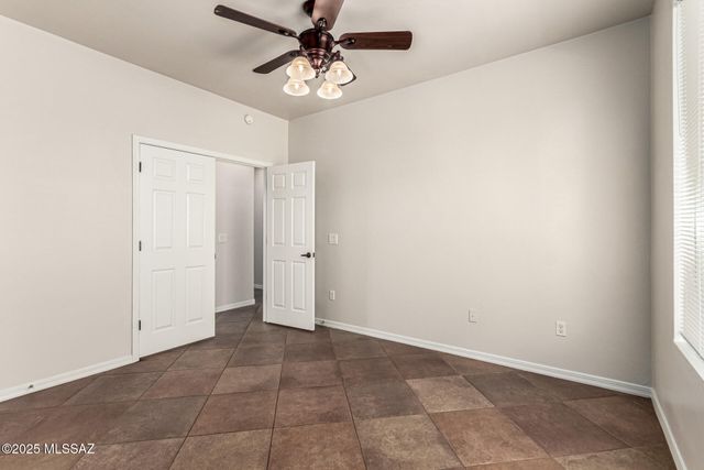 120 W Vuelta Friso, Sahuarita, AZ 85629