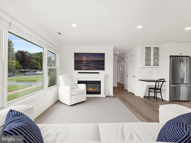 713 BAY DR, Stevensville, MD 21666