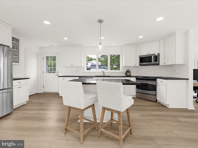713 BAY DR, Stevensville, MD 21666