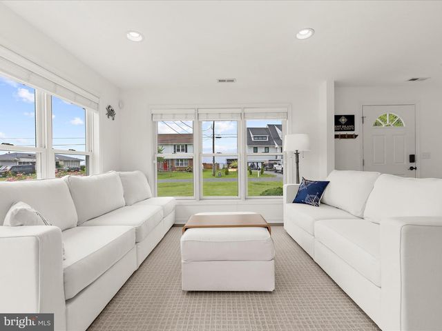 713 BAY DR, Stevensville, MD 21666