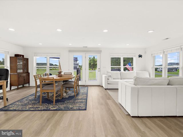 713 BAY DR, Stevensville, MD 21666