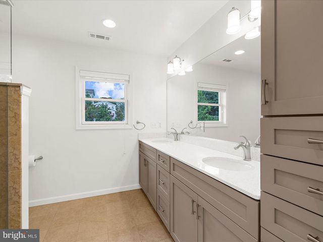713 BAY DR, Stevensville, MD 21666