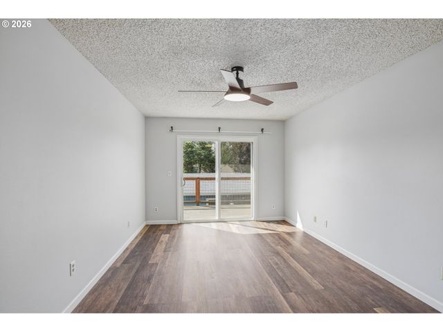 13501 Ne 19TH St, Vancouver, WA 98684