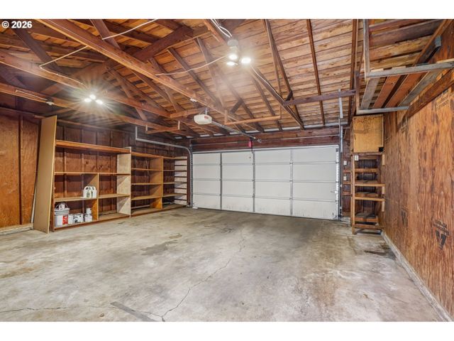 13501 Ne 19TH St, Vancouver, WA 98684
