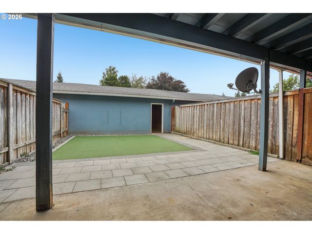 13501 Ne 19TH St, Vancouver, WA 98684