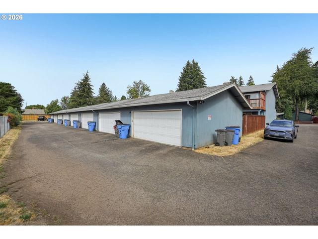 13501 Ne 19TH St, Vancouver, WA 98684
